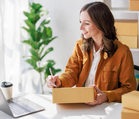 Zintegrowane rozwiązane problemu zwrotów z transmisji sprzedażowych w mediach społecznościowych Zintegrowane rozwiązane problemu zwrotów ze sprzedaży LIVE w Facebook i TikTok
